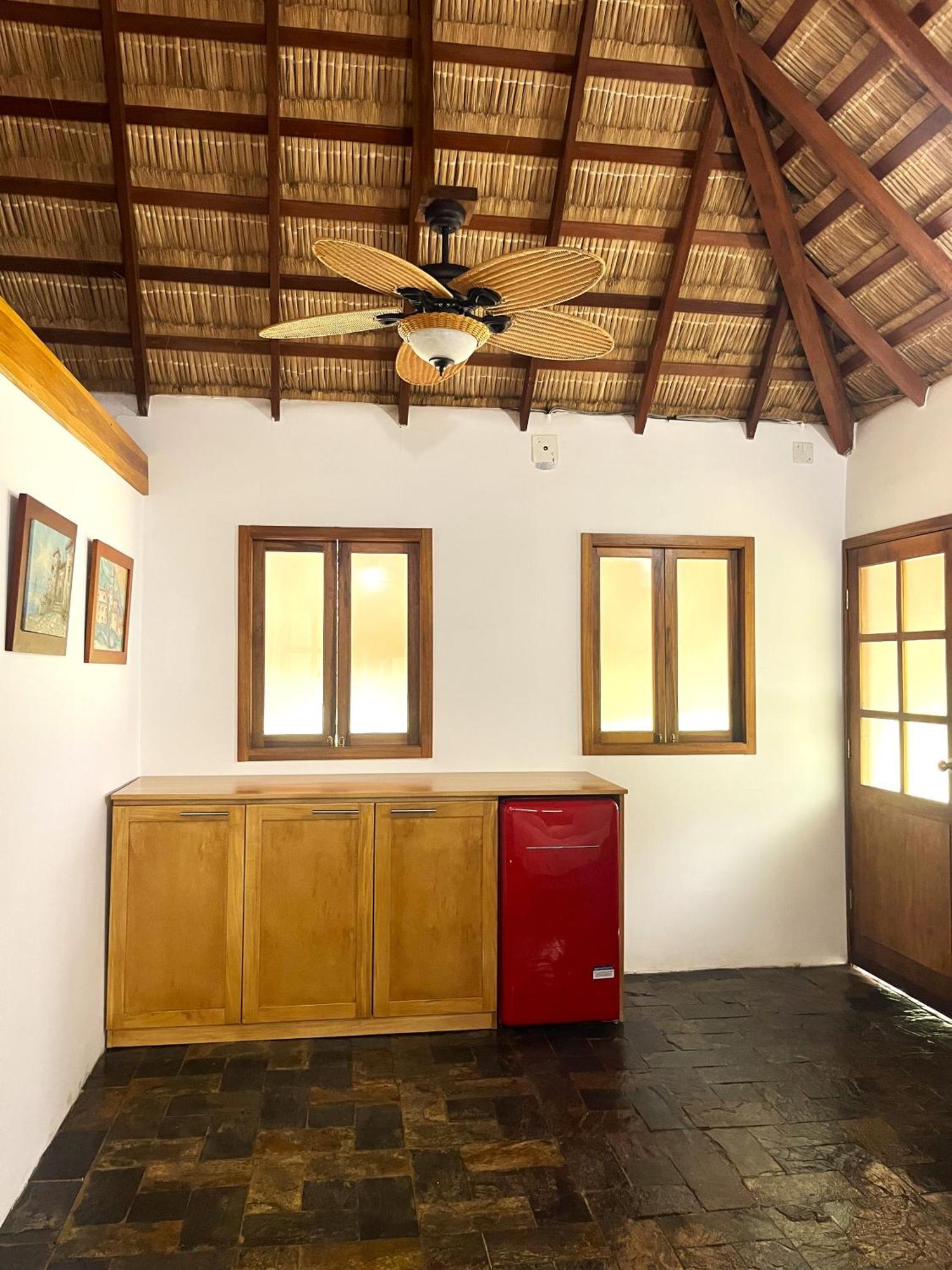 Muyuyo Lodge Ayangue Extérieur photo